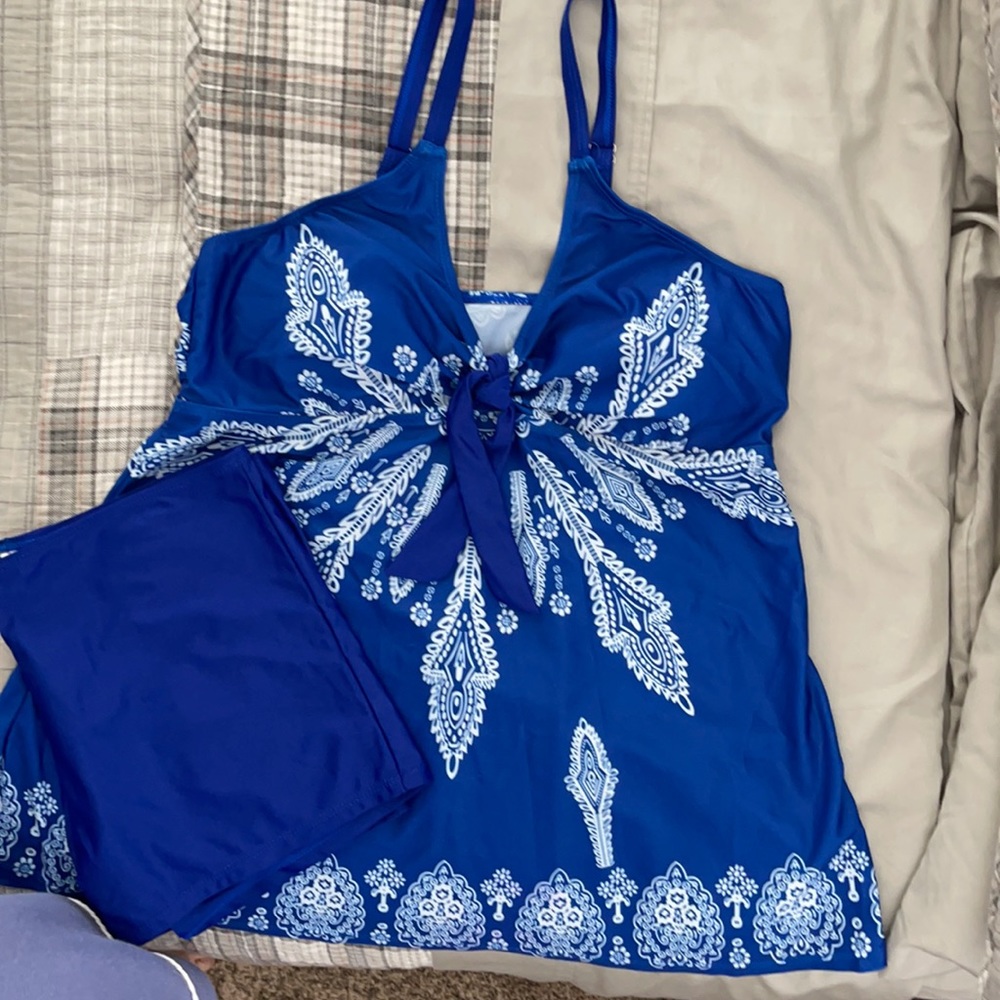 Blue Floral Print Women’s Swim Tankini Top and Briefs